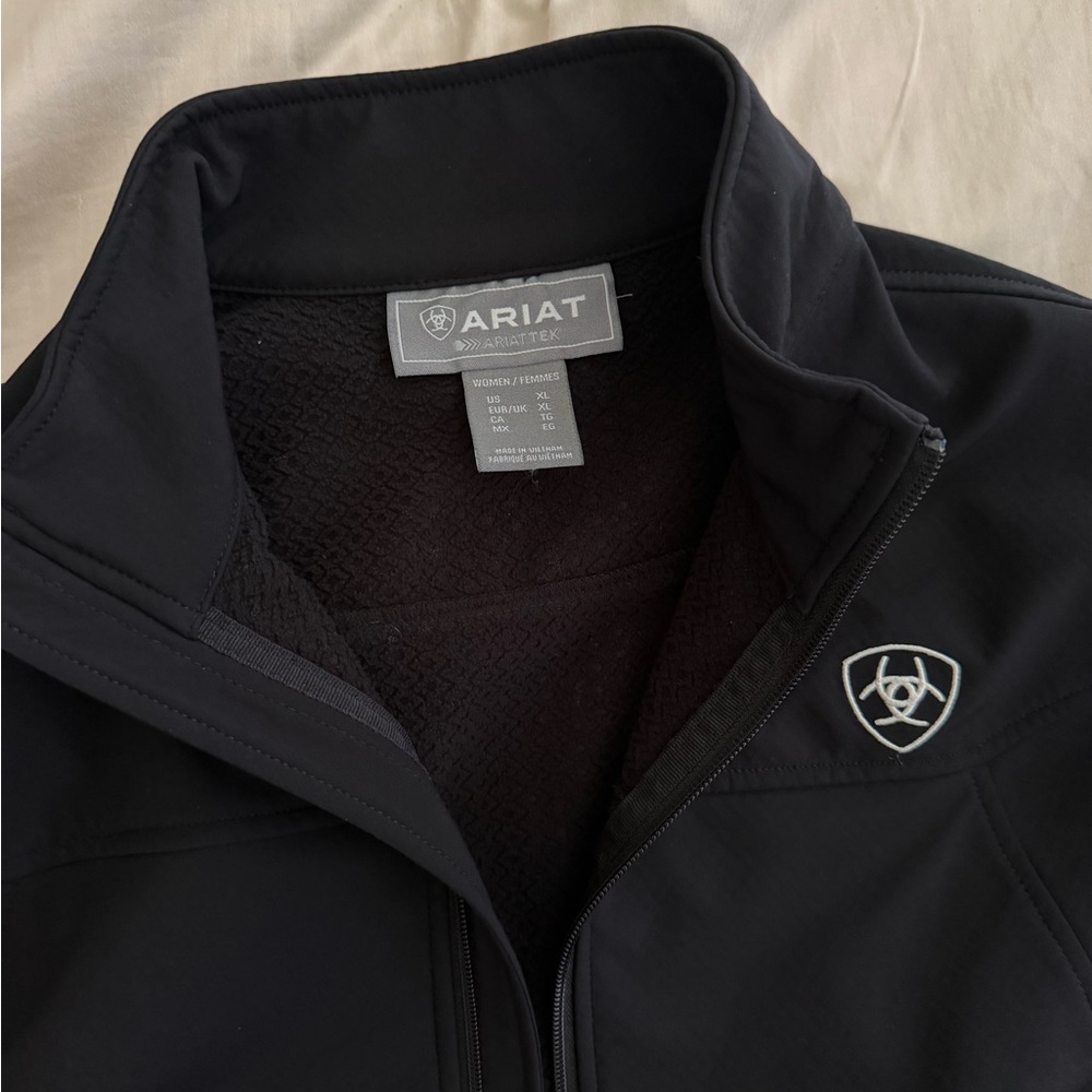 Ariat New Team Softshell Jacket - Picture 4 of 7